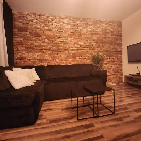Appartamento Apartament P&P Inowroclaw Esterno foto