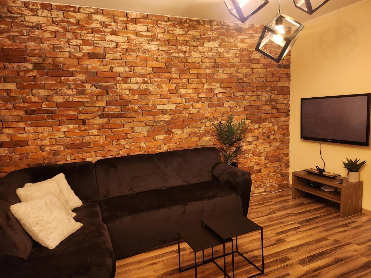 Appartamento Apartament P&P Inowroclaw Esterno foto